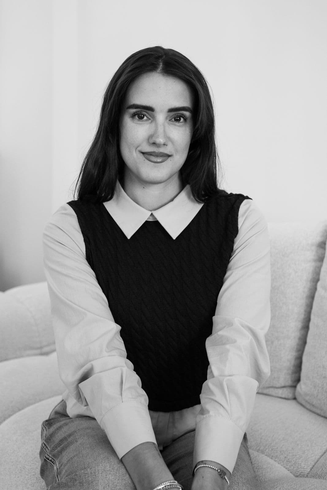 Portrait of Eva, co-founder of Paraíba Hospitality